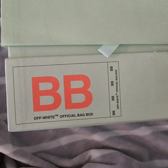 NWOT Authentic Off-White bag - Picture 9 of 11